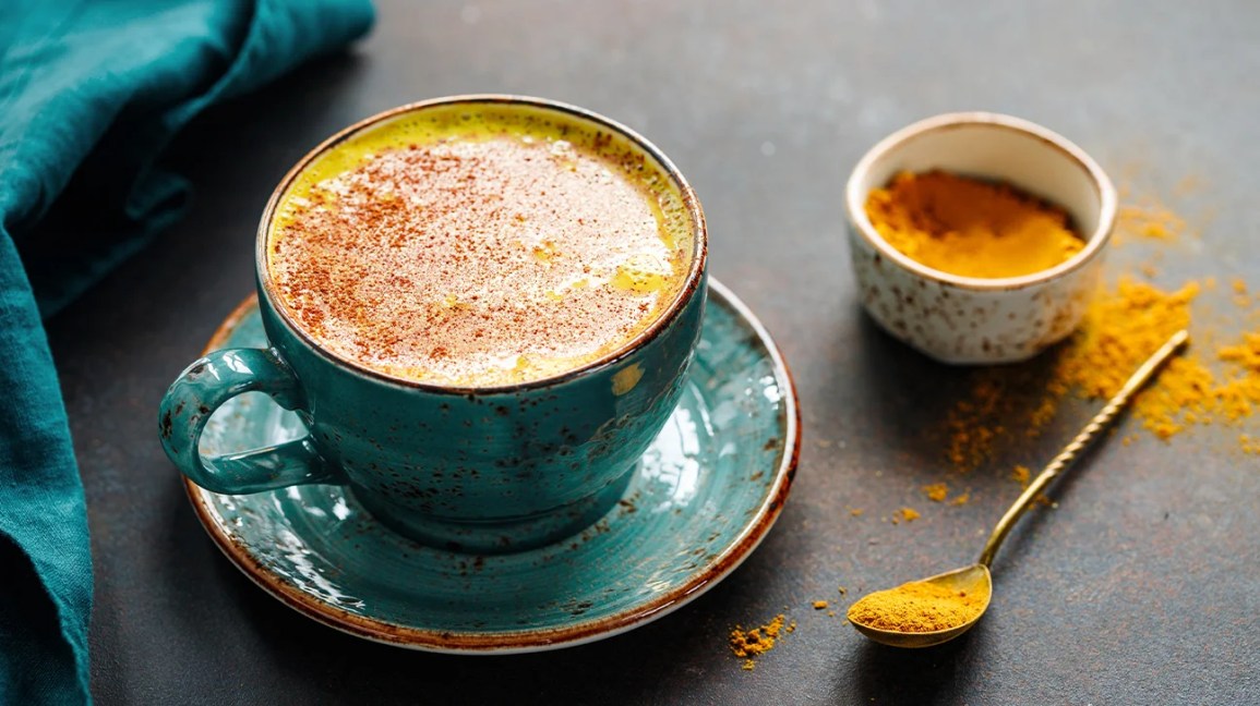 coffee with turmeric